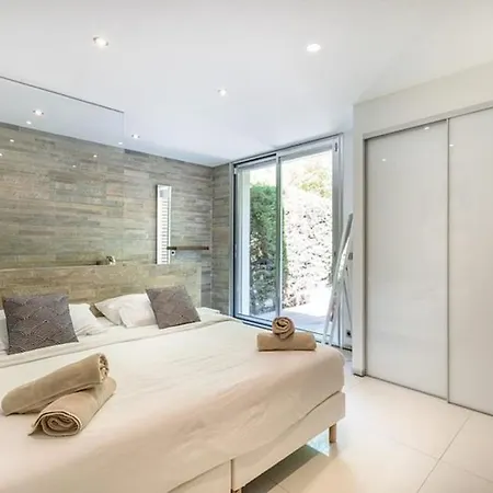 Campestra Street Villa! * Cannes